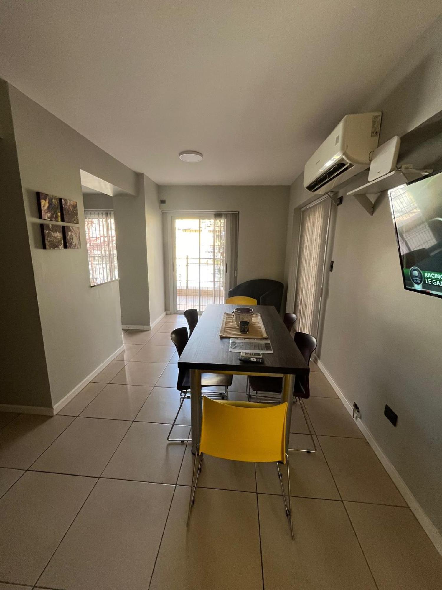 Departamento Centrico Con Cochera Apartamento *