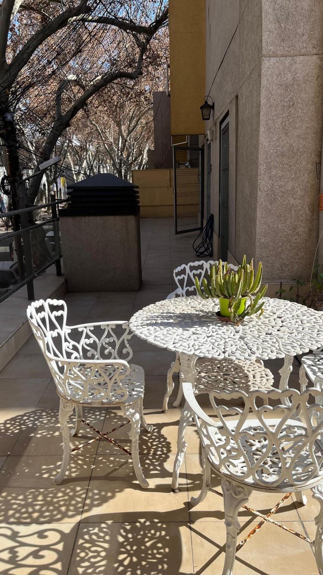 Departamento Centrico Con Cochera Apartment *